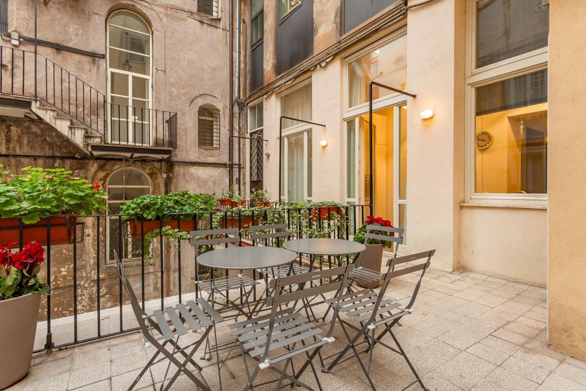 Spanish Steps Deluxe Apartment Rom